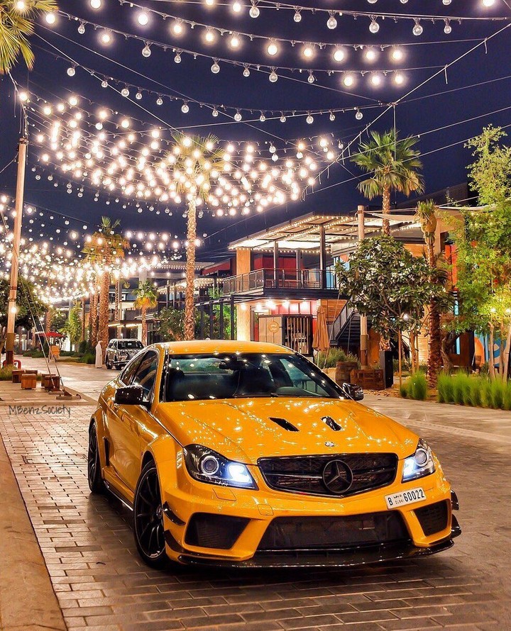 #AMG