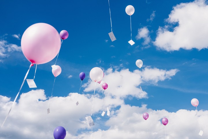 awesome @balloons@sky