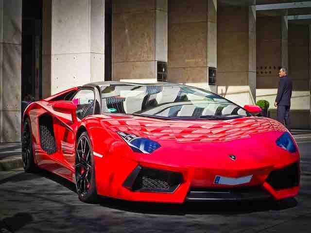 Lamborghini rot