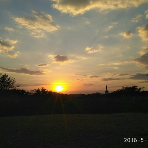 a Sunset and a monument