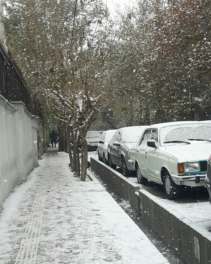 iran-tehran snow