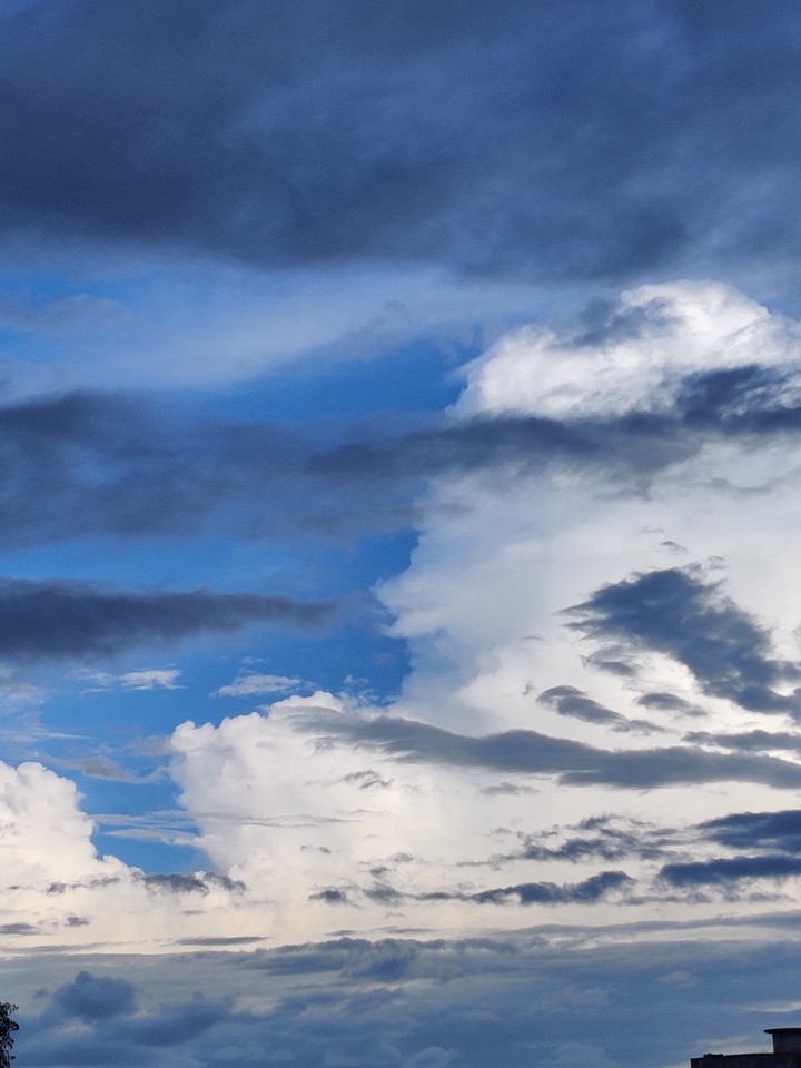 Sky. A Nature's Design shown to world. ?