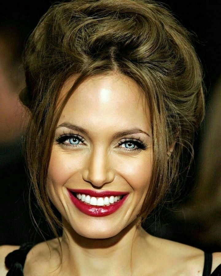 angelina jolie