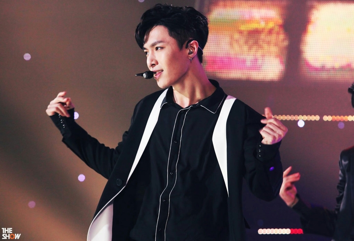 Exo lay