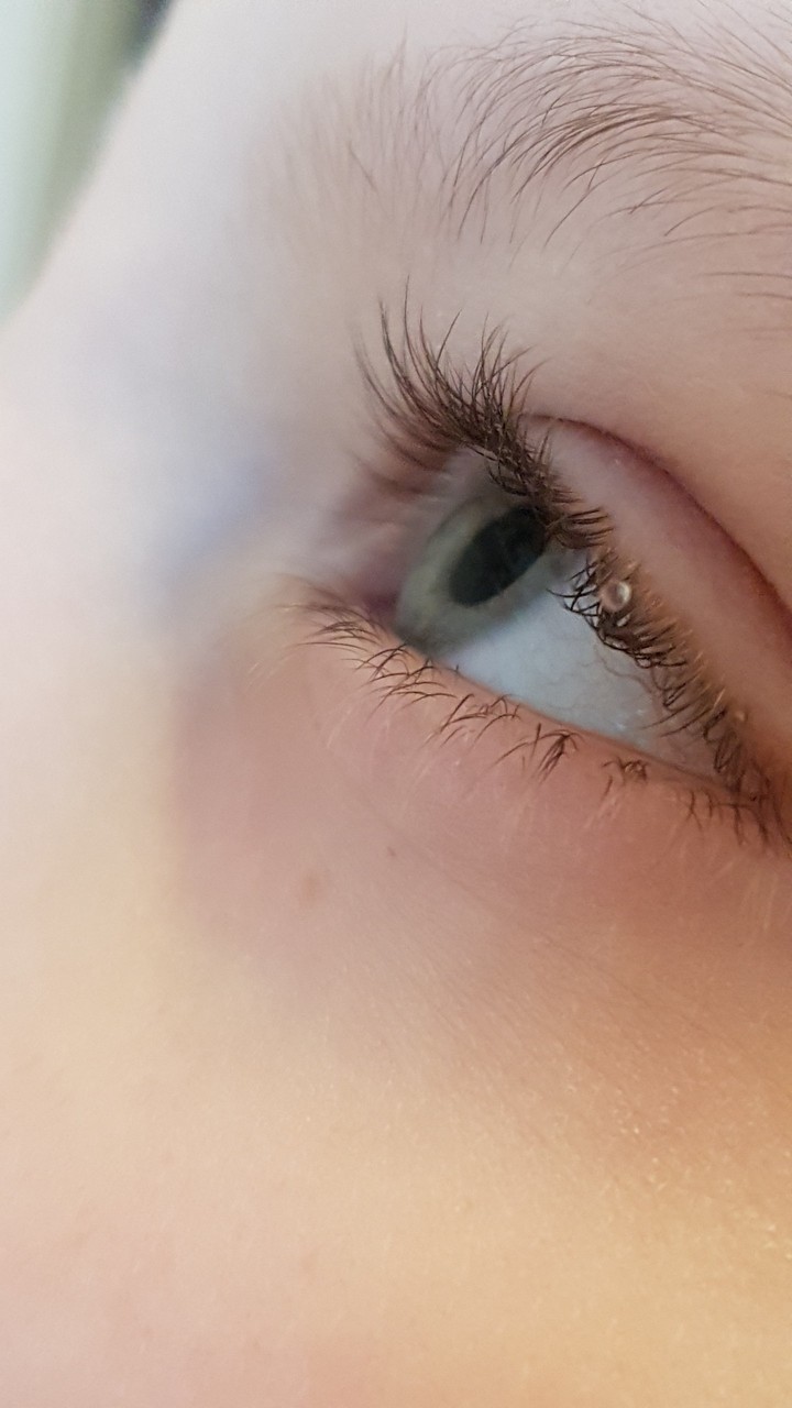 tiny tear drop