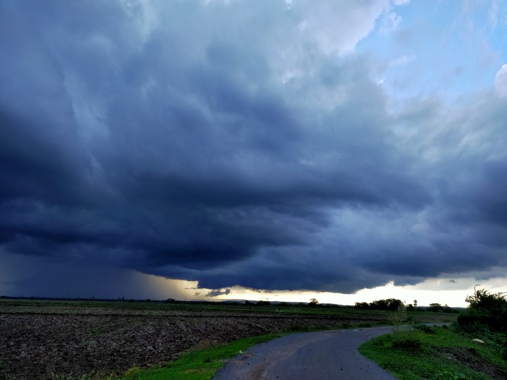 clouds ?️?️?️?️?️
