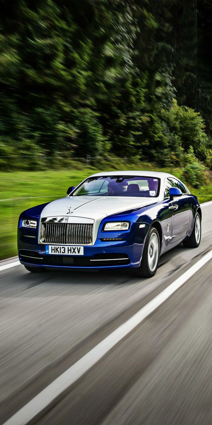 luxurious car