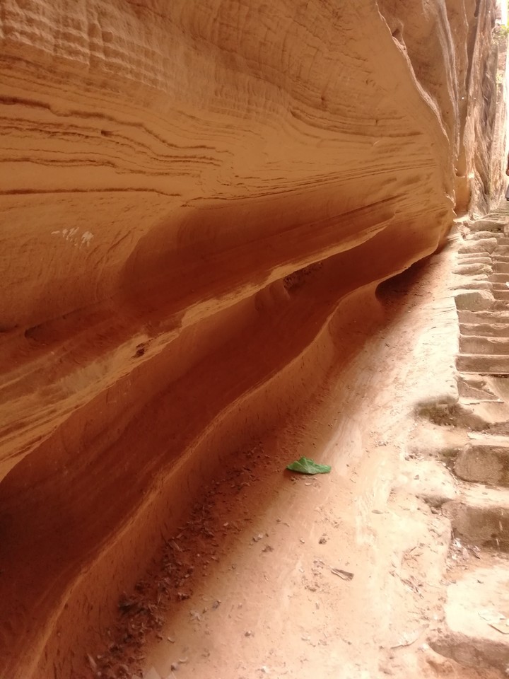 cave