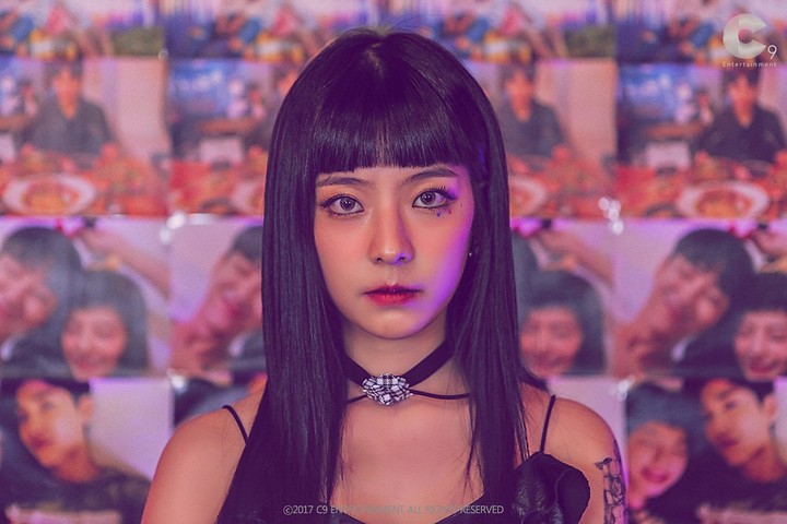 Korea singer-songwriter 'JUNIEL' DS Album- Last carnival