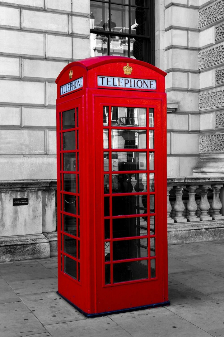 telephone red bmw