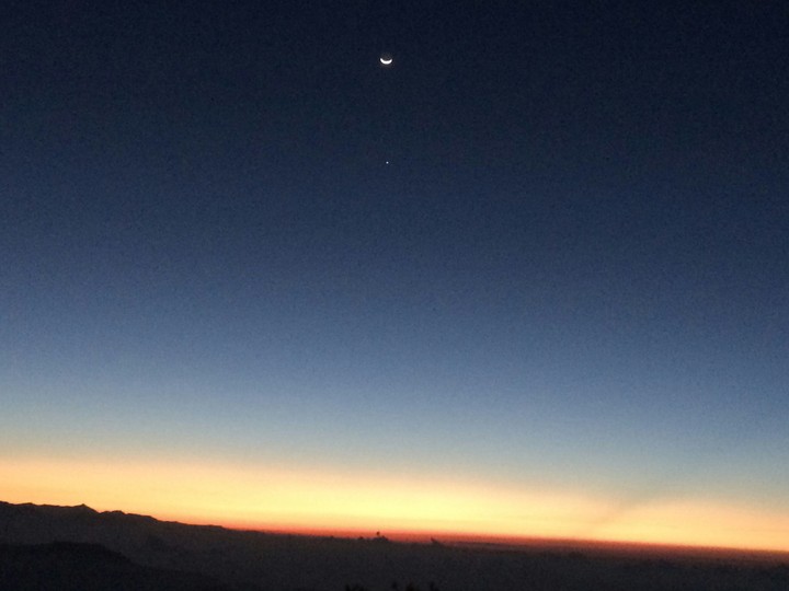 The moon and the rising Sun in same frame..