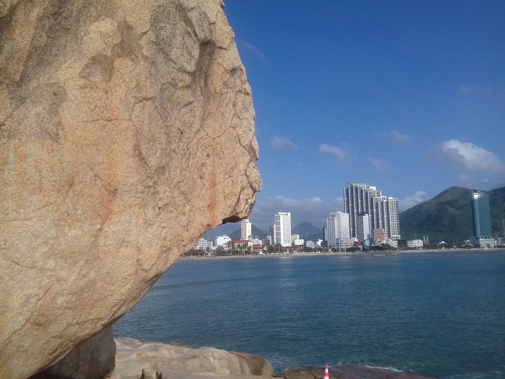 Hòn Chồng- Nha Trang
