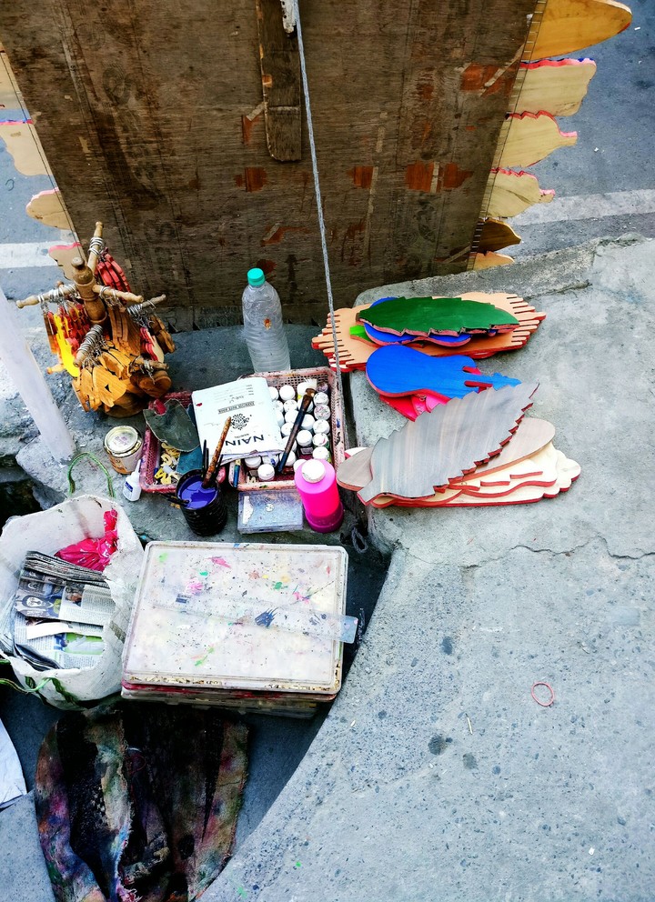 Handicraft artist
