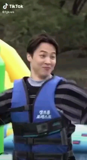Jimin vs Chim Chim