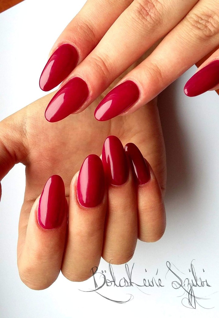 Red Nails
