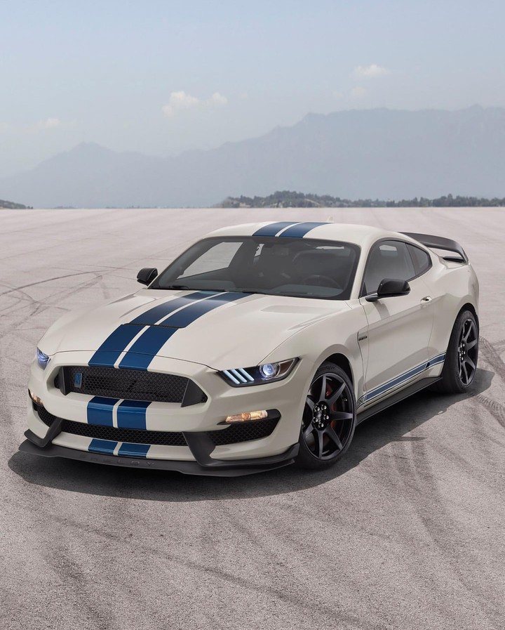 Ford Mustang Shelby GT350 Heritage Edition 2020
