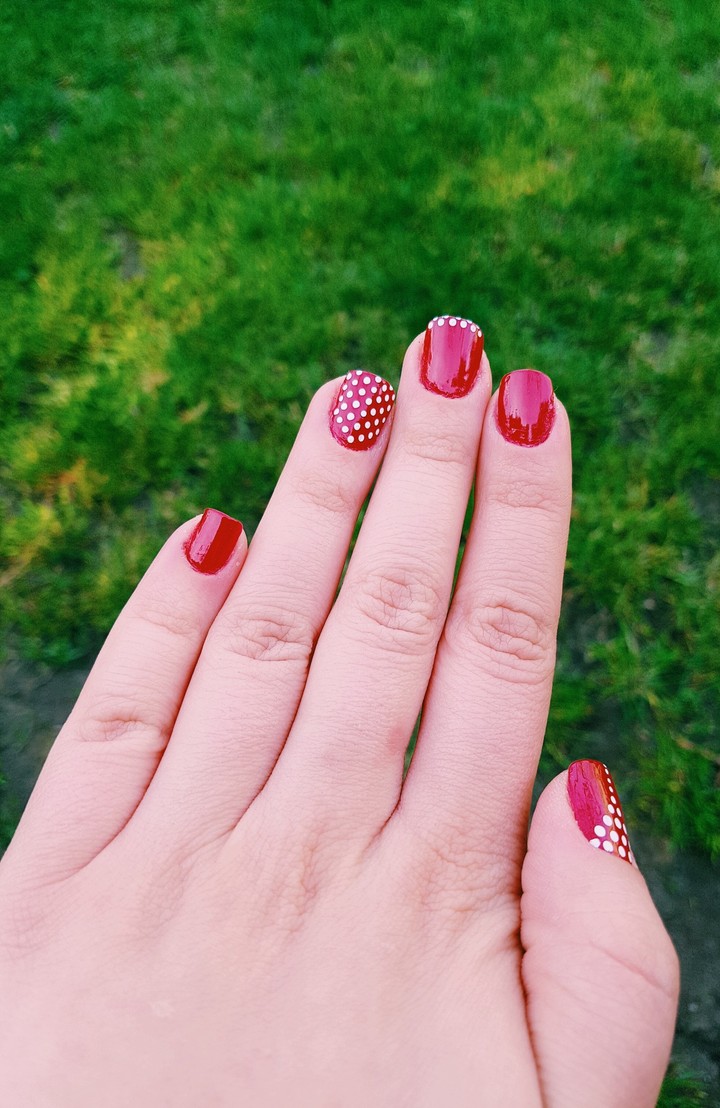 Spring nails 