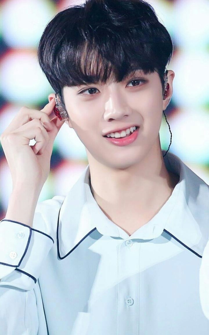 wanna one laikualin