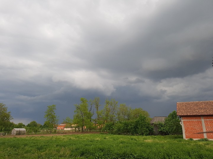 The sky are sad?