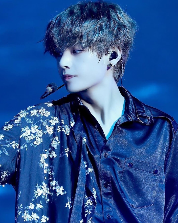 KIM TAEHYUNG