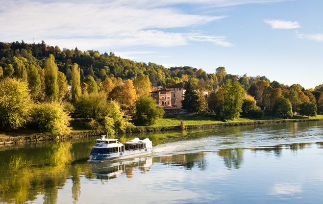 Boat on Po river, Torino