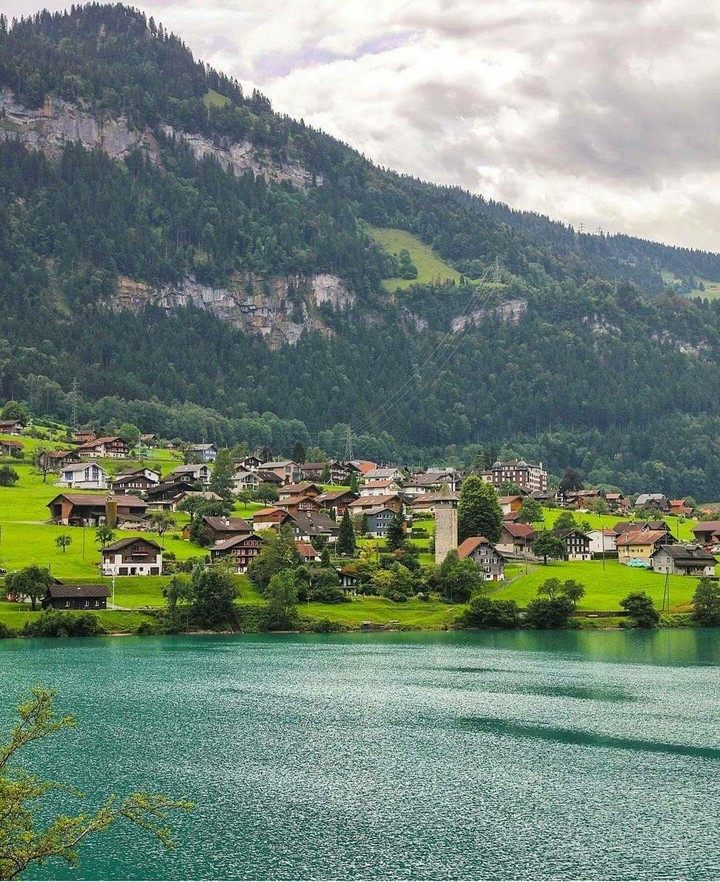 Schweiz