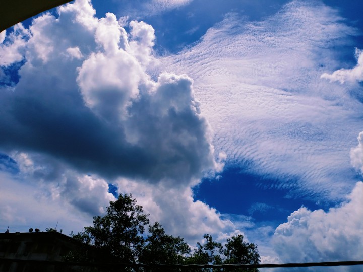 billow of clouds