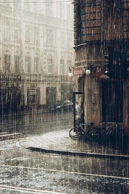 Rain in the London