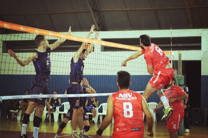 volei
