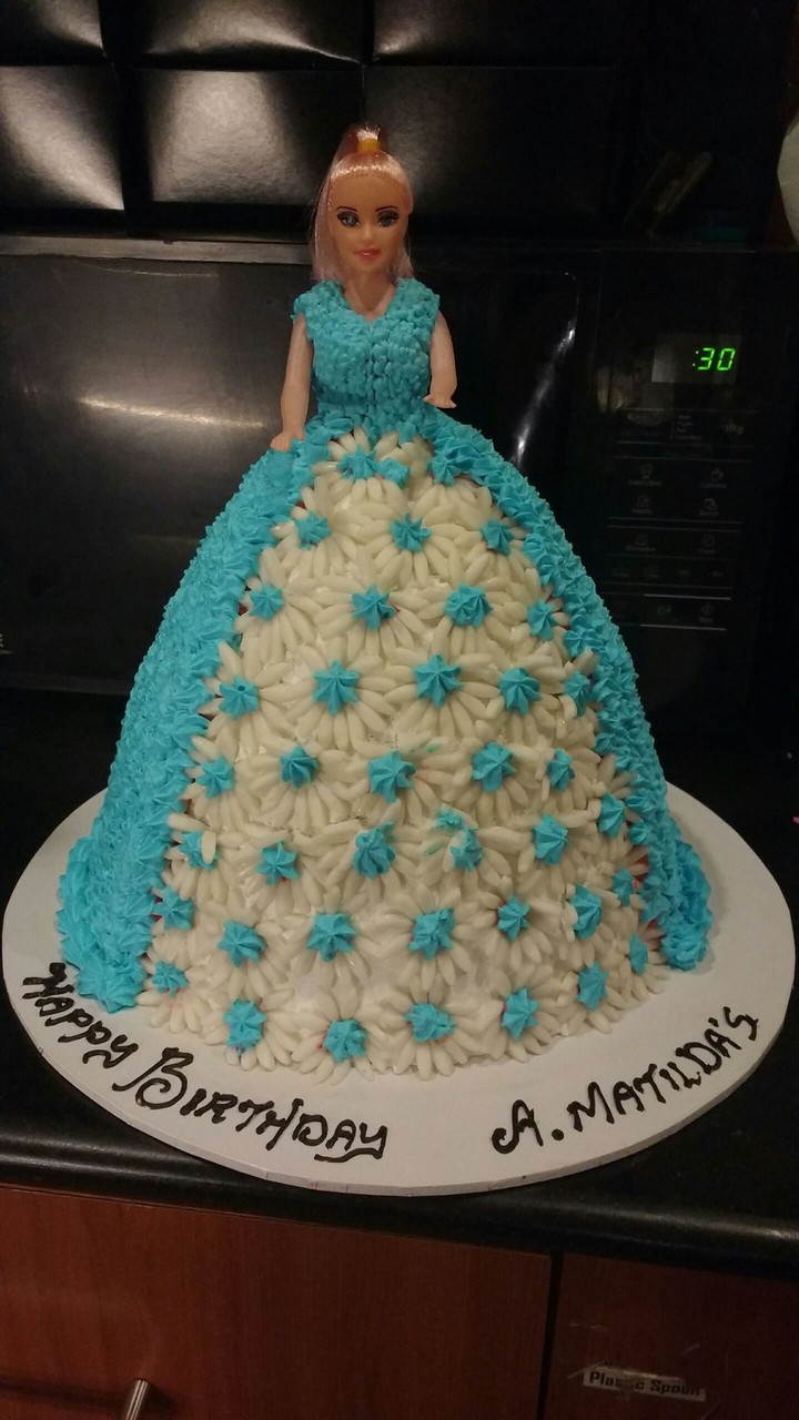 Barbie cake (The French loaf perambur)
