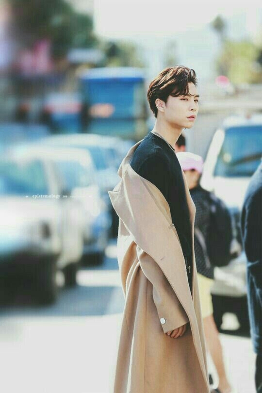 Johnny. NCT