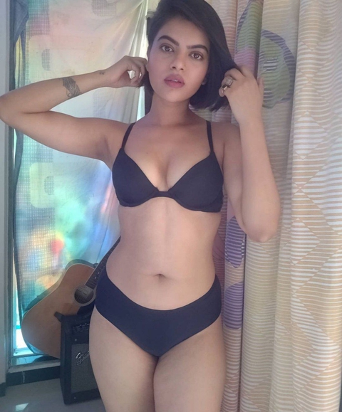 Gorgeous Indian Model Photoshoot