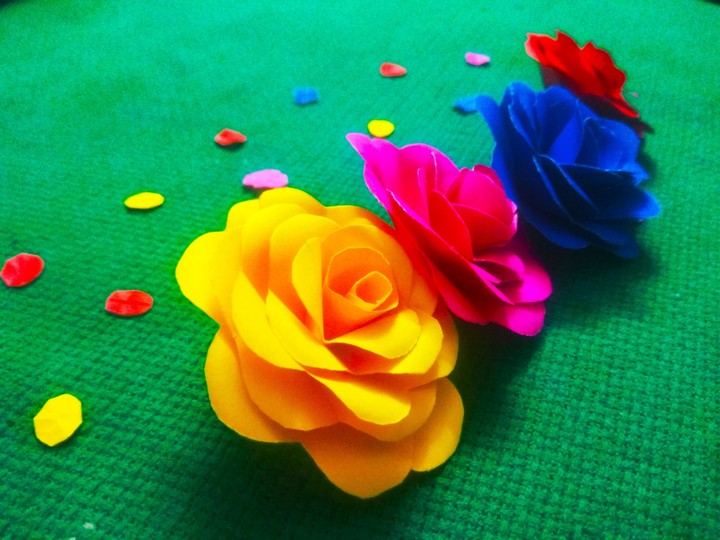 Paper rose