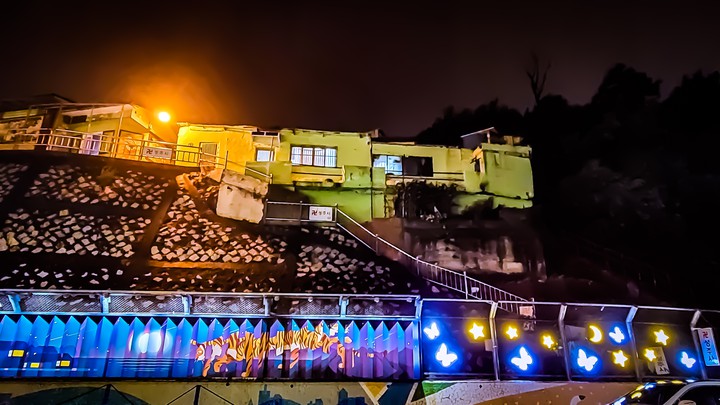 절