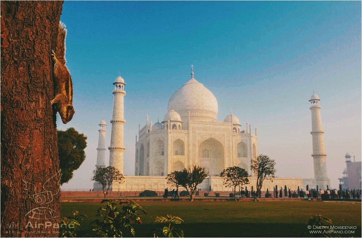 Studded with Beauty she is the Pride of India.