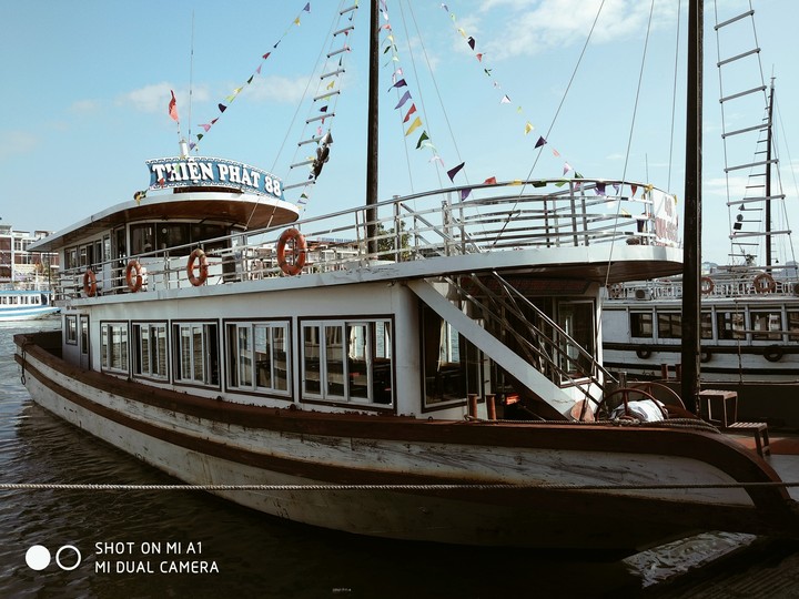 Ship(Vietnam)