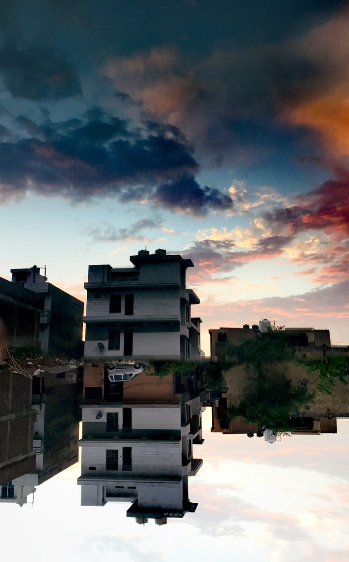 phone reflection photography