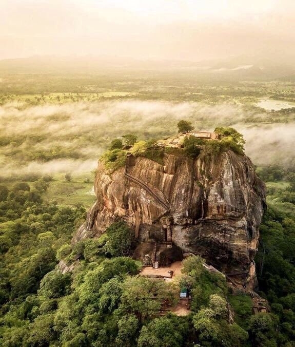 #SriLanka #sigiriya #Rock
