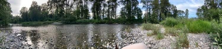 river runs round