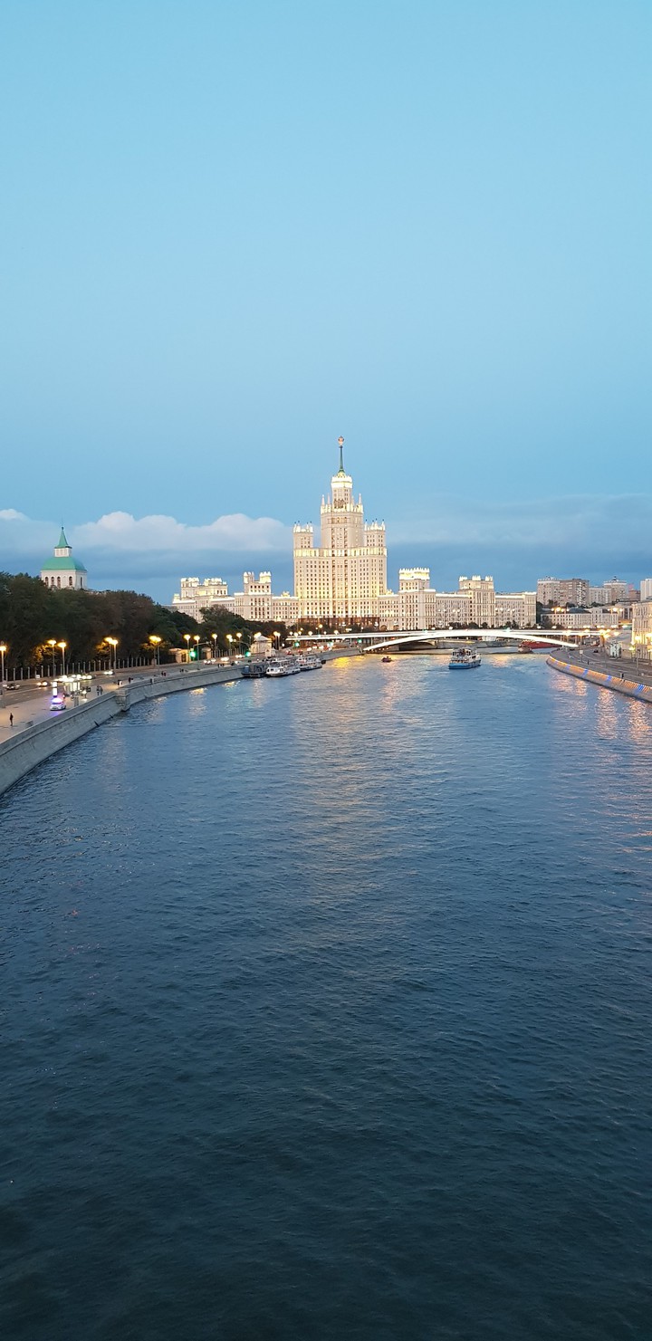 Москва