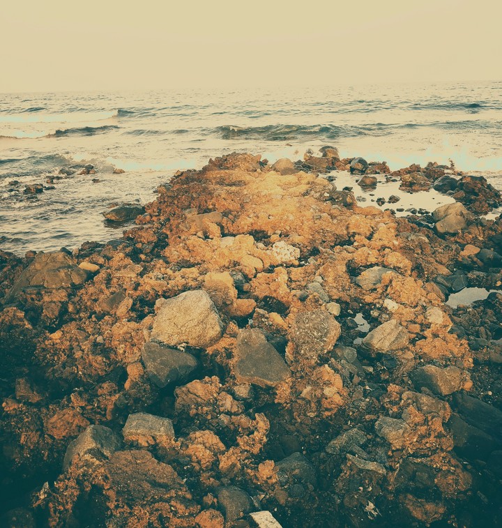 path to the sea