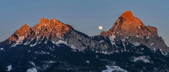 Moonset