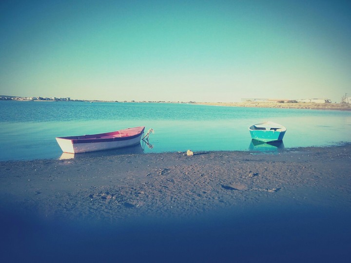 bateau du bas...