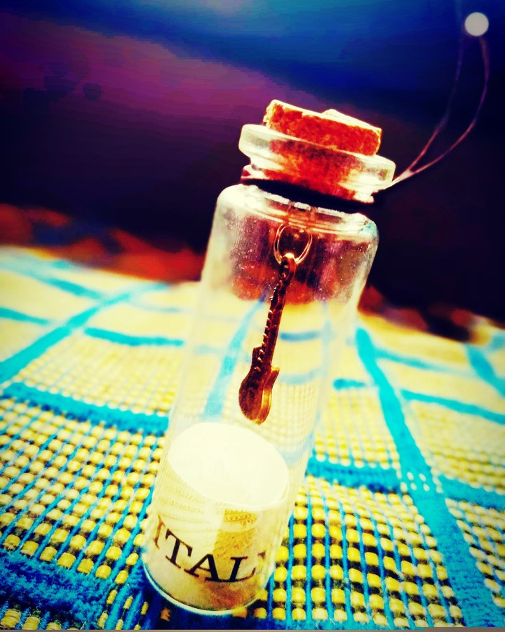 sondless glass..