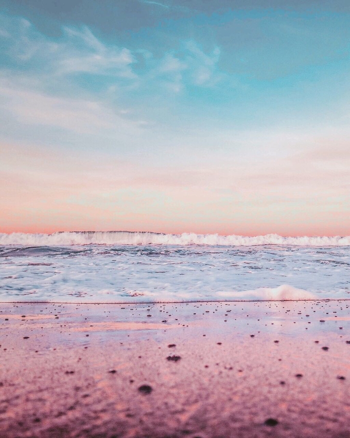 •B E A C H•