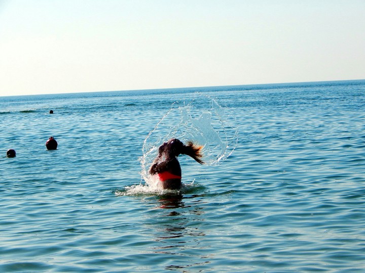 Море