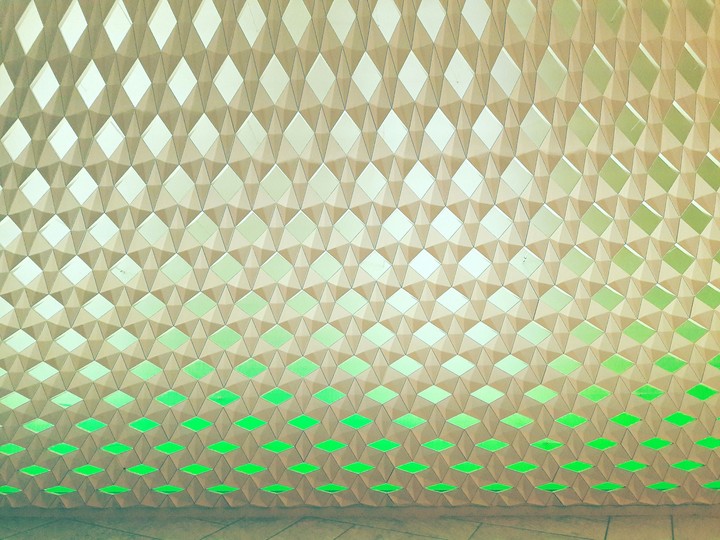 Wall pattern