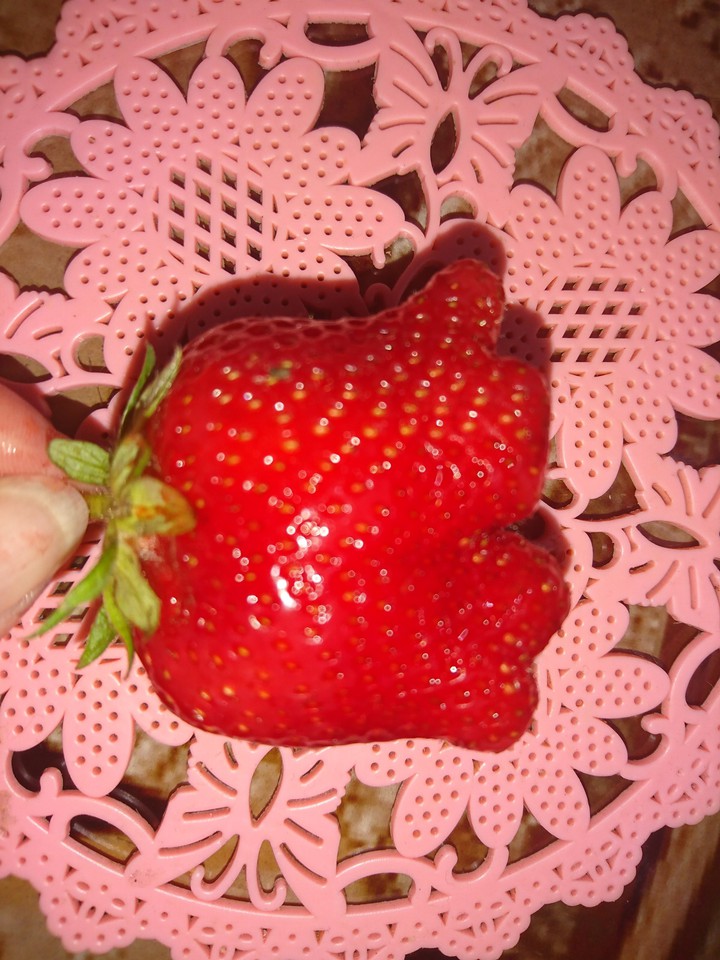 клубника лайк