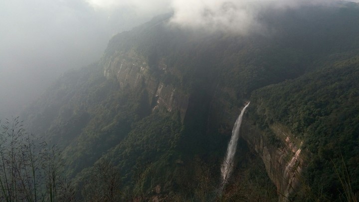 Nohkalikai Falls, Meghalaya , India