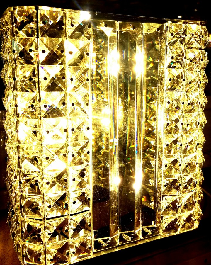 light diamonds